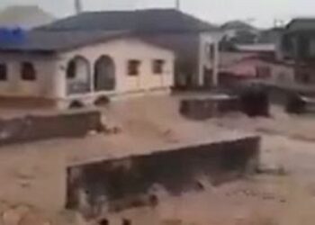 Houses Submerged As Flood Ravages Buildings In Agege, Lagos (Video)