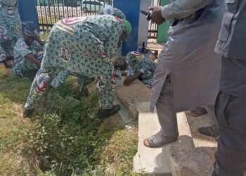 Retiree Collapses As Pensioners Protest Non-payment Of Benefits (Photos)