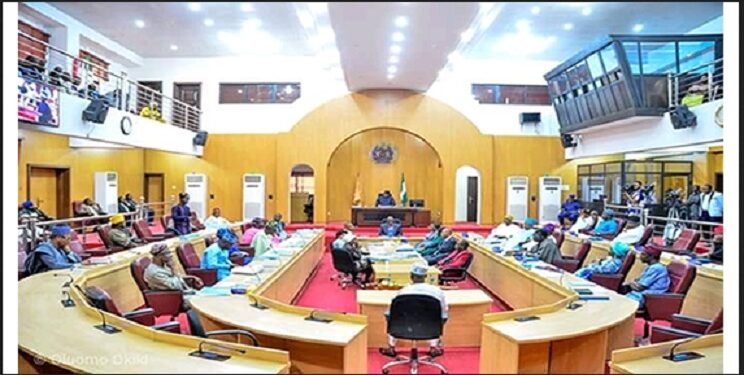 Suspended Ilesa Water Project Consultant Accuses Osun Lawmakers Of Demanding $5m Bribe, House Reacts