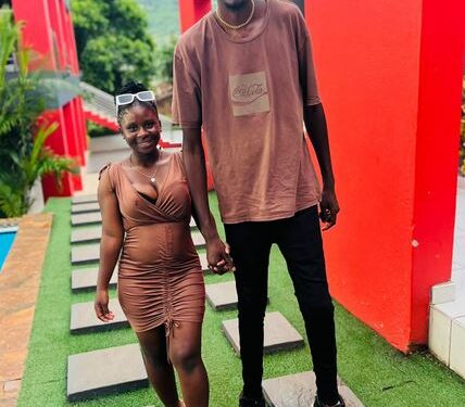 Tallest Man In South Africa And His Petite Girlfriend Celebrate Their Love (Photos)