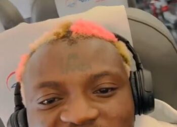 Singer Portable Reacts After A Plane He Boarded Was Filled With Empty Seats (video)