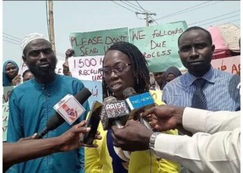 “Don’t Push Us Into Unemployment “- Sacked Osun Teachers Beg Gov Adeleke