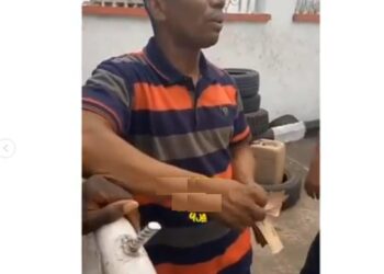 Customers Cry Out as Man Collects N200 ‘Gate Fee’ at Filling Station in Warri (Video)