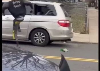 Moment Angry Man Fights Lover In Public, Uses His Leg To Destroy Her Car (Video)