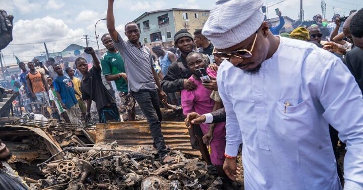 LP Governorship Candidate In Lagos, Gbadebo Donates N15m to Victims of Burnt Ajegunle Spare Parts Market (Video)