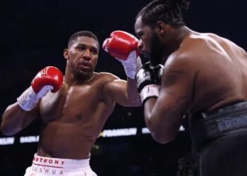 Anthony Joshua Defeats Jermaine Franklin On Points (Video)