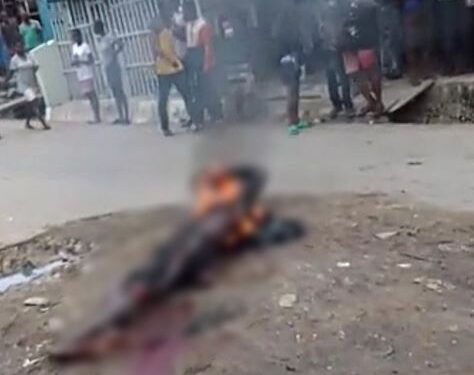 Police React As Mob Sets Young Man Ablaze For Allegedly Stealing Phone In Calabar