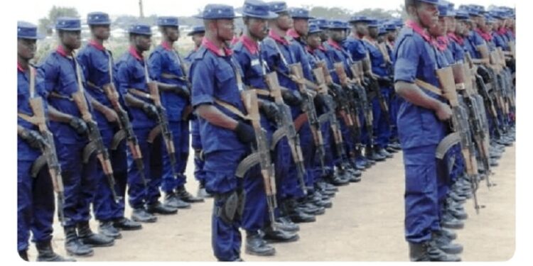 FG Gives Update, Issues Fresh Instruction To Applicants For Civil Defence, Immigration Jobs