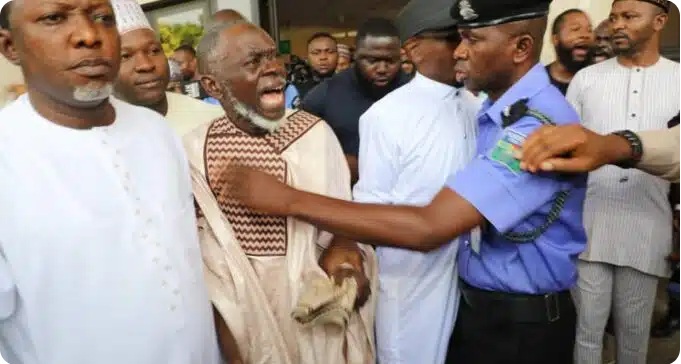 Lamidi Apapa Speaks Hours After Humiliation At Tribunal, Fingers Peter Obi