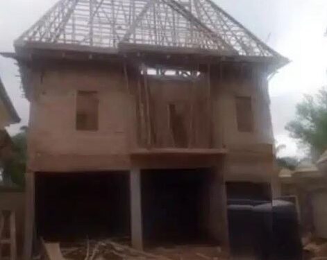 Nigerians React As 18-year-old Boy Shows Off His New House (Video & Comments)
