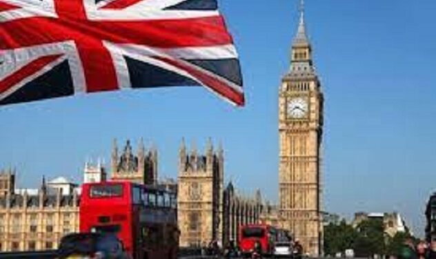 UK Begins Recruitment Of Doctors, Nurses, Targets 300,00 Applicants