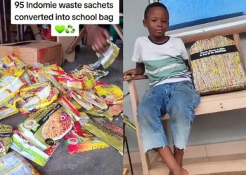 Young Nigerian Boy Converts 95 Noodle Sachets Into School Bag (Video)