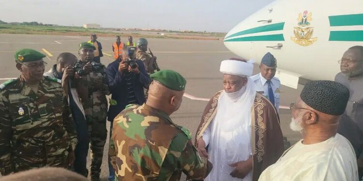 Just In: ECOWAS Delegation Arrives In Niger, Meets Coup Leaders (Photos)