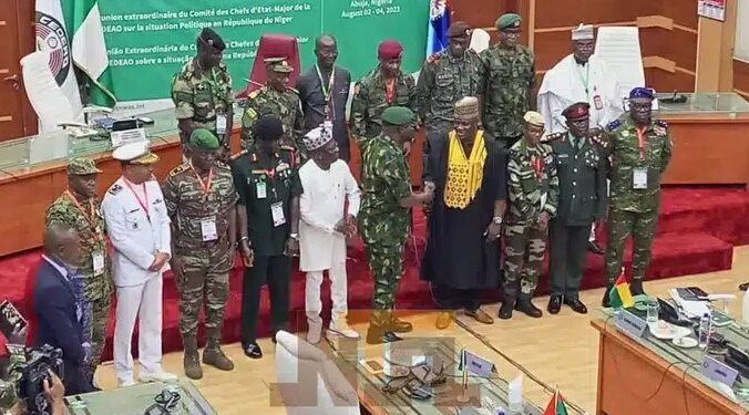 ECOWAS Defence Chiefs Will Invade Niger On ‘D-Day’, Its Decided – Official