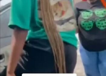 Drama As Lady Fights Bestie In Public, Says She Wants To Snatch Her Man (Video)