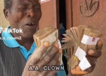 Iron Bender Shed Tears of Joy After Receiving 200k Cash Gift From Stranger (Video)