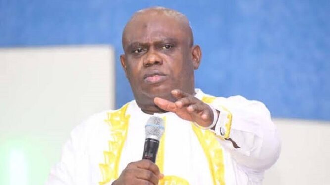 OPM Pastor, Apostle Chinyere Allegedly Accepts Child From 22-Year-Old Lady (Video)