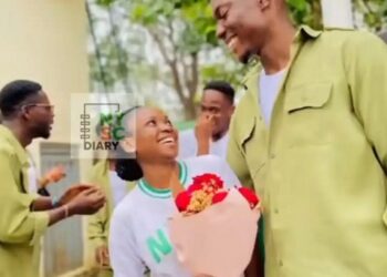 Youth Corps Member Causes Stir As He Proposes to Girlfriend at Abuja NYSC Camp (Video)