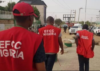 More Details Emerge As EFCC Arrests 69 Suspected Internet Fraudsters In Osun