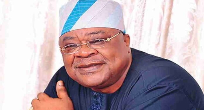 One Feared Dead, Many Injured As Fire Razes Home Of Former Governor, Alao-Akala