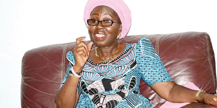 ‘Go And Hug Transformer’ – Akeredolu’s Wife Allegedly Attacks Ondo Residents Over Demolition Of ‘Wall Of Jericho’