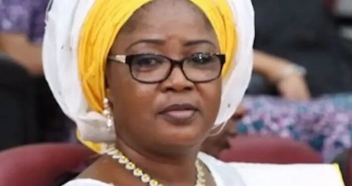 Watch The Moment Tinubu’s Daughter Was Introduced As ‘Queen Of Nigeria’ At A Wedding (Video)