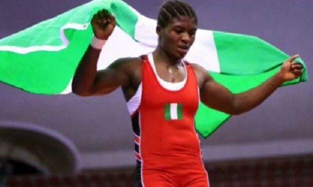 World Military Wrestling: Female Nigerian Army Personnel Wins Gold Medal (Video)