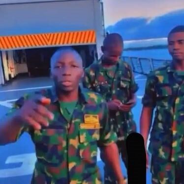 No Matter How Wealthy Your Boyfriend Is, He Can’t Buy Our Uniform – Nigerian Soldier Brags (Video)