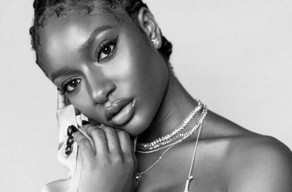 Ayra Starr’s New Song “Commas” Hits No. 1 On Apple Music’s Nigerian Top 100 Songs