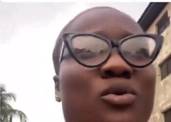 Lady Laments After Her Expensive Wig Was Stolen, Removed From Her Head In A Public Bus While Sleeping