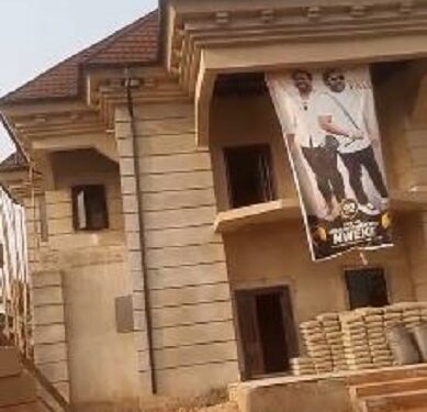 Nigerian Man Dies While Building His Dream House In Their Village (Video)
