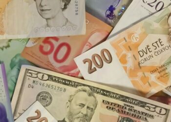 See The Top 10 Weakest Currencies In The World