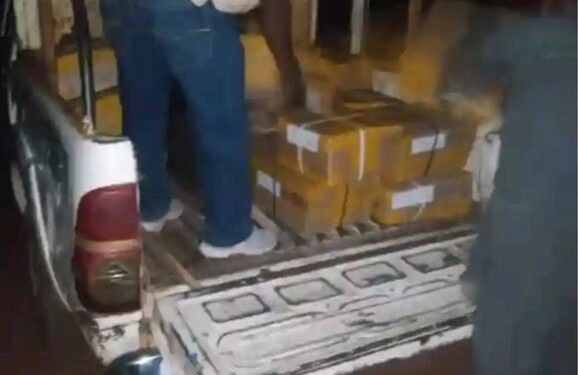 Oyo LG Polls: Hoodlums Attack Electoral Officials, Snatch Ballot Papers (Photo)