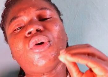 “I’ve Lost Hope” – Young Female Graduate Weeps Profusely Over Inability To Find Job (Video)