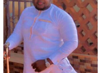 “Don’t Look At My Legs, I Can Handle A Woman” – Physically Challenged Nigerian Man Brags (Photo)