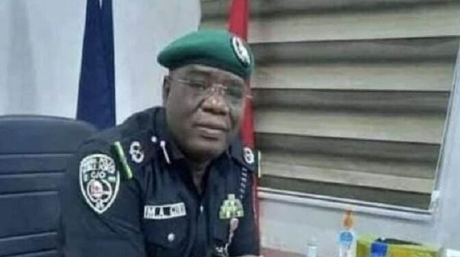 Deputy Police Commissioner Guri Collapses, Dies In Office