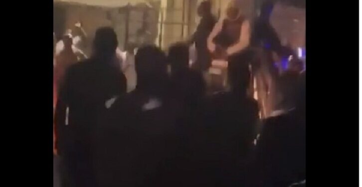 Watch The Touching Moment Residents Applaud Police For Foiling Kidnap Attempt In Mushin (Video)