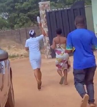 Husband Joins Pregnant Wife To Run Around Hospital During Labor (Video)