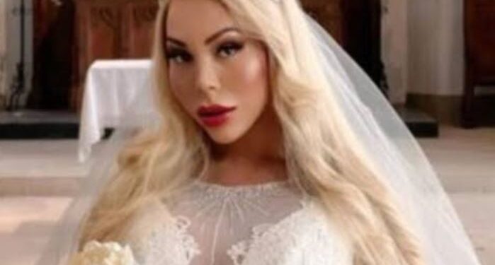 Brazilian Woman Who Married Herself Files For Divorce After One Year