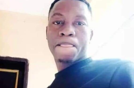 Man Commits Suicide As Boss Refuses To Settle Him In Lagos, Drops Note (Photo)