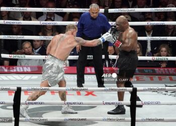 Popular YouTuber, Jake Paul, Defeats Former Heavyweight Champion, Mike Tyson (Watch Fight Highlight)