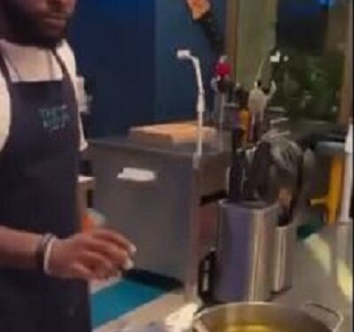 Davido Shows Off His Cooking Skills (Video)