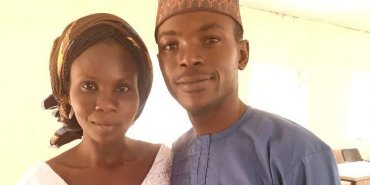 Nigerian Man Accuses His Wife Of Trying To K!ll Him With ’17 Different Poisonous Substances’ (Photos)