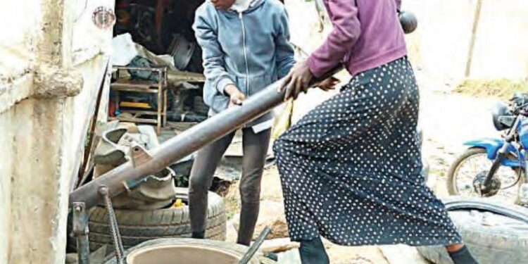 How We Became Vulcanisers By Accident – Ilorin Sisters Who Want To Be Doctor, Accountant Speak Up