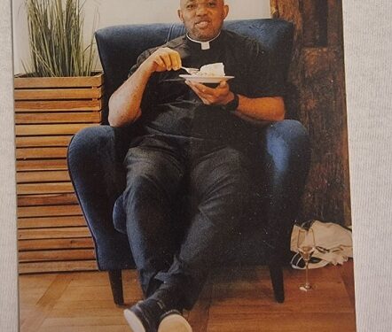 Nigerian Catholic Priest Replies Person Who Wants To ‘Put Him Inside A Bottle’