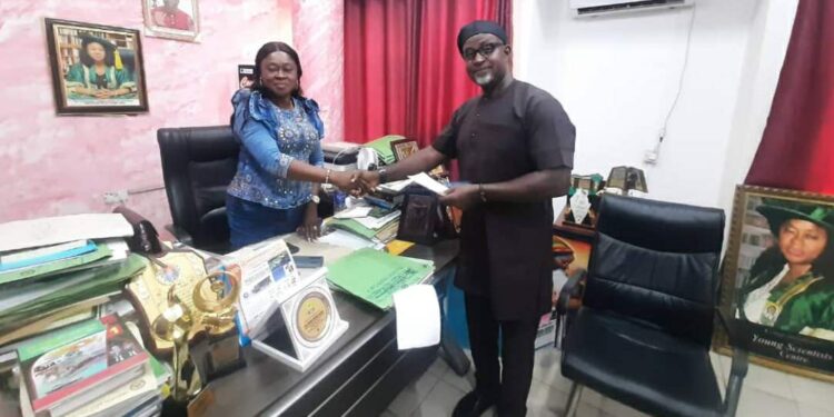 Anambra Governor, Soludo Gifts NECO’s Overall Best Student N500,000