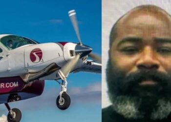 US Man, Akinyela Shot Dead After Hijacking Plane With Passengers On Board