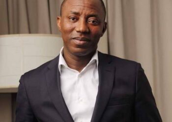 All These ‘Crooks’ Are Working For Tinubu – Sowore Reacts To Mass Defection In Delta