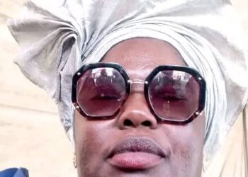 Popular Liquor Joint Operator Slumps And Dies While Serving Her Customers In Ondo