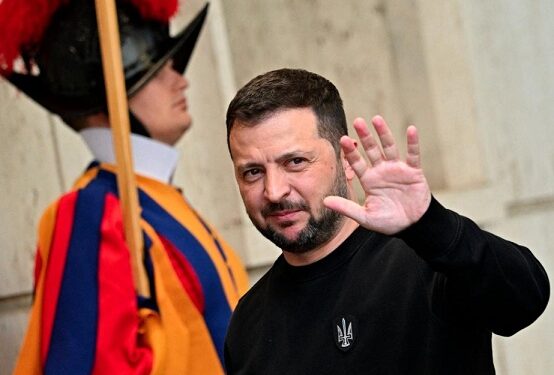 Pope Francis Funeral: Spontaneous Applause Breaks Out At The Vatican As Ukrainian President Zelenskyy Arrives (Video)